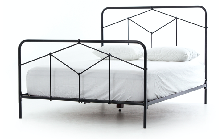 Montmartre Bed. King or Queen and Twin